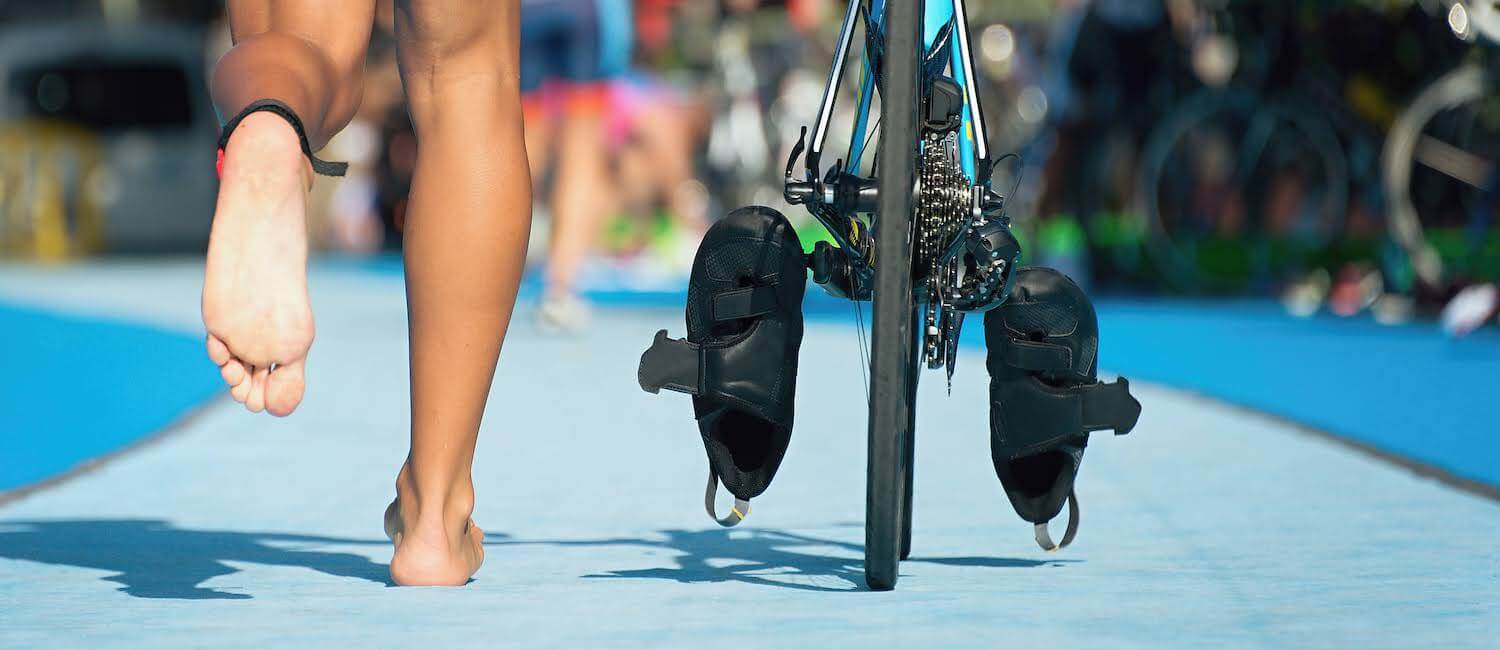 Barefoot Running: Can Barefoot Running Improve Performance? – Triathlete
